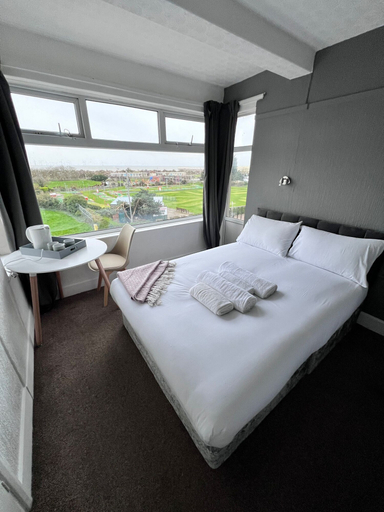 Others 5, Harbour Hotel, Lincolnshire