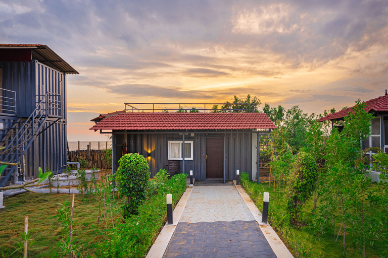 Exterior & Views 2, Dusk and Dawn Beach Resort, Ramanathapuram