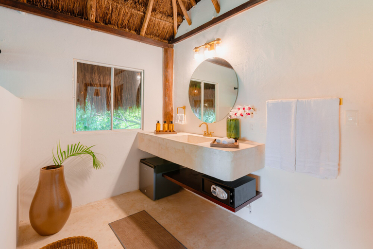 Bathroom 5, Azulea Bacalar Hotel & Spa - Lagoon Front, Othón P. Blanco