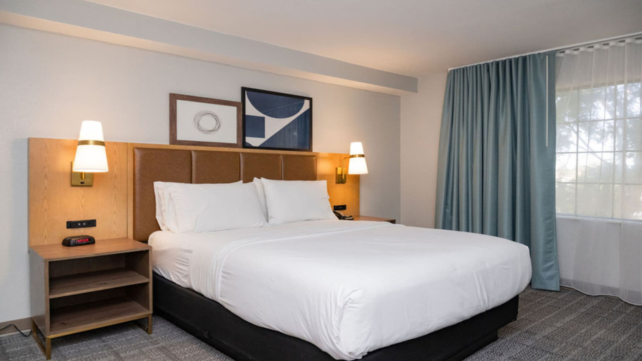 Bedroom 3, Staybridge Suites JACKSON, Madison