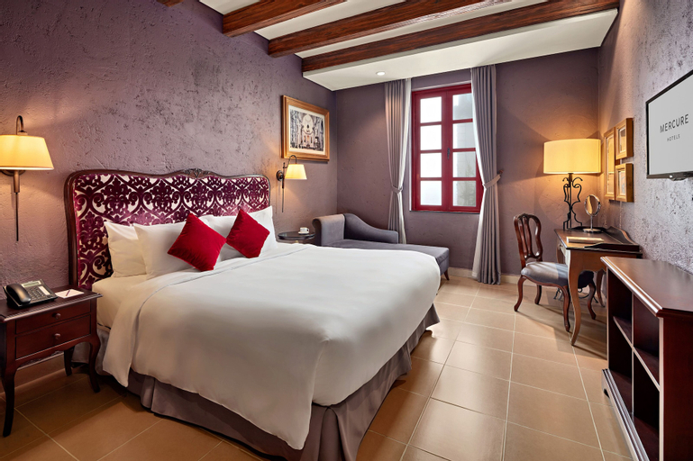 Bedroom 10