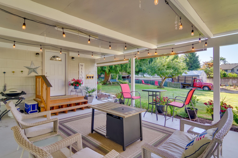 Others 4, Charming Updated Retreat Walk to Lake Stevens!, Snohomish