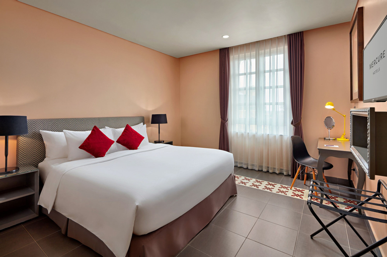 Bedroom 16