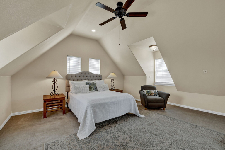 Bedroom 2, The Elizabeth Haus, Kendall
