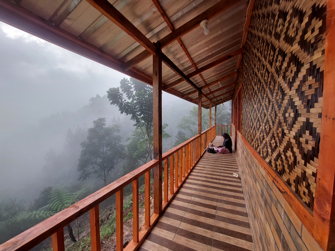 Exterior & Views 5, Villa Zoya Montana, Bogor