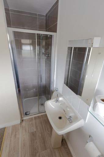 Bathroom 4, Killarney View House B&B