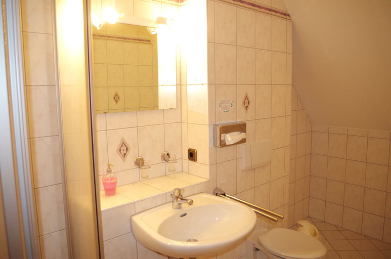 Bathroom 5, Hotel Alttolkewitzer Hof Dresden, Dresden