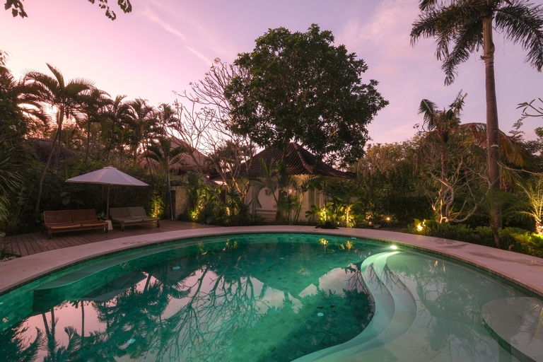 Swimming Pool 15