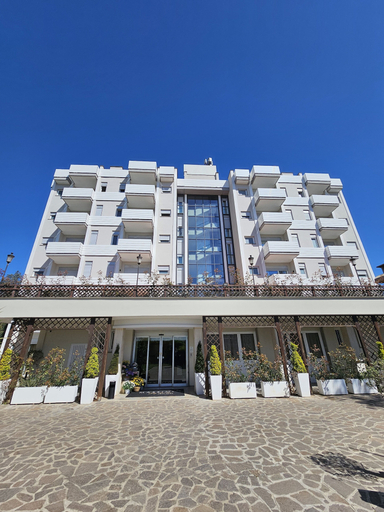 Exterior & Views 2, Massimi City Garden Hotel, Roma