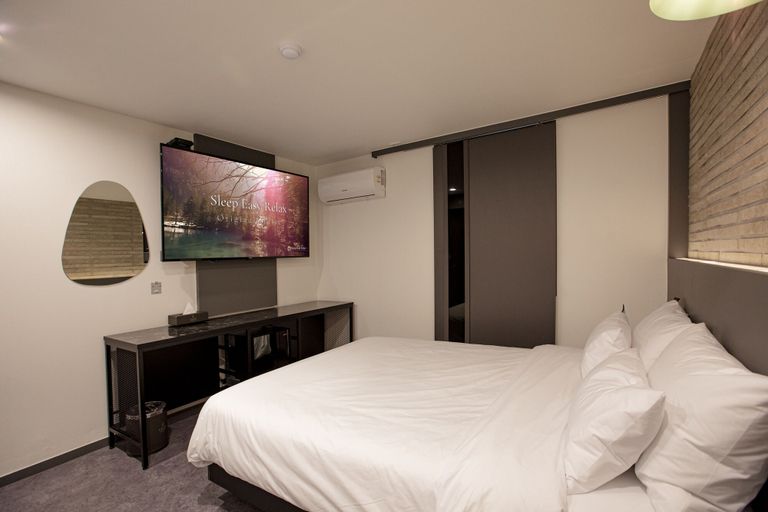 Bedroom 3, Chuncheon Luce Hotel, Chuncheon