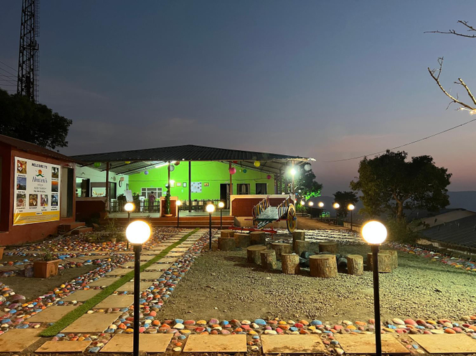 Exterior view 5, Heavens Edge Resort, Satara