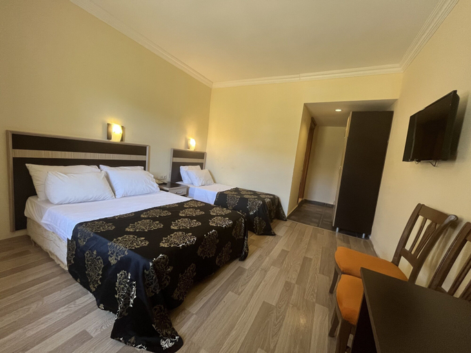 Bedroom 3, Nemrut Euphrat Hotel, Kahta