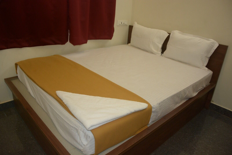 Bedroom 3, Urban Stay, Kancheepuram