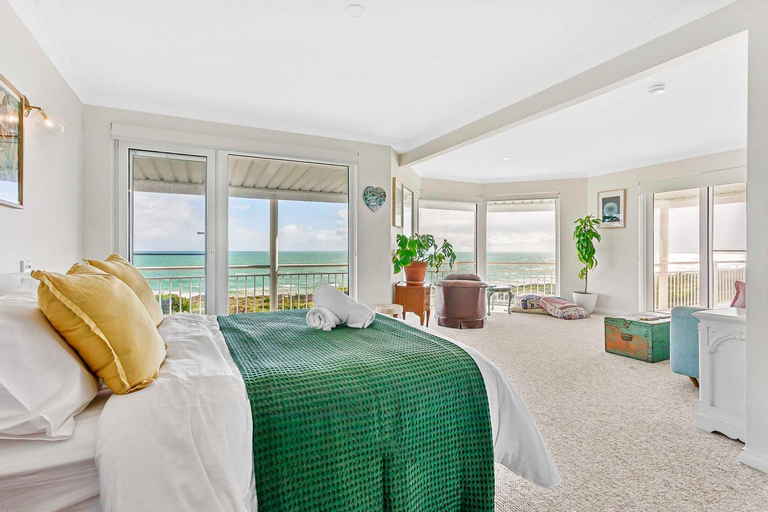 Bedroom 2, Arcadia Beachfront Retreat, Mandurah