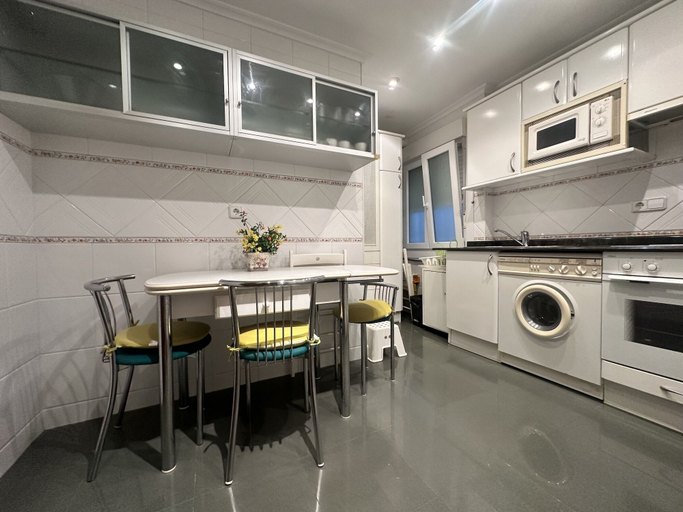 Others 5, Apartamento Cervantes 601, Cantabria
