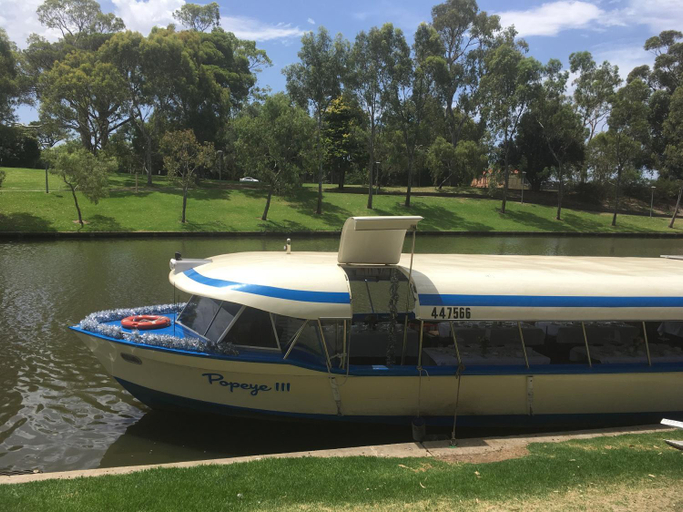 Others 4, Adelaide Style Accommodation-Getaway-Close to City, Adelaide