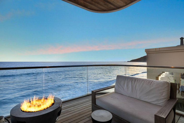 Others 5, Malibu Oasis, Los Angeles