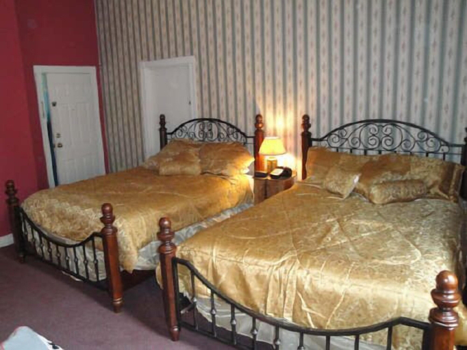 Bedroom 3, Biltmore Suites Hotel, Baltimore
