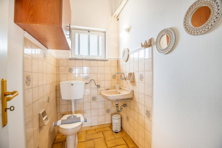 Bathroom 5, Ortansia House Near the Sea, Crete