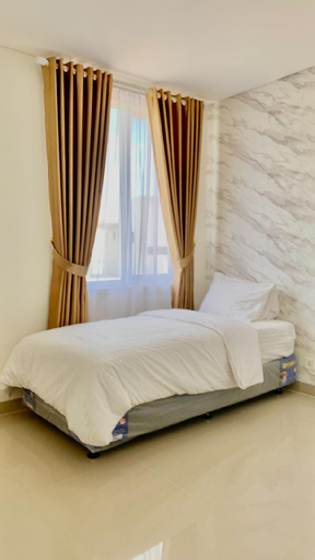 Bedroom 1, Luxury Villa Nuvasa Bay near Beach with Golf View, Batam