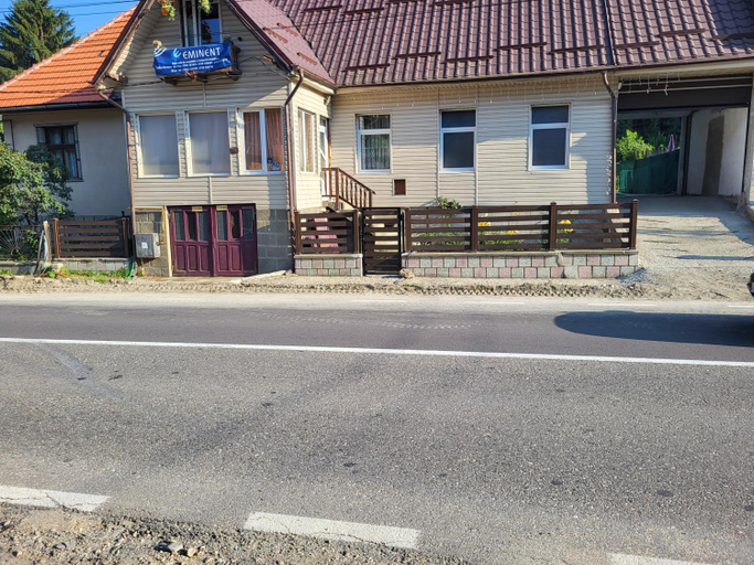 Others 2, Casa ERNST, Bran
