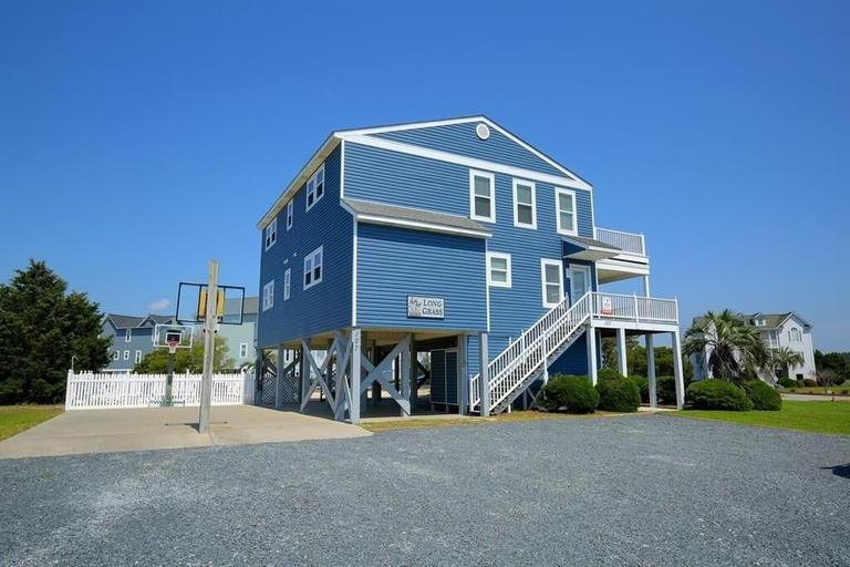 Exterior 2, Long Grass 5 Bedroom Home by RedAwning, Brunswick