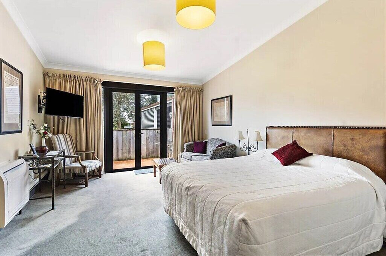 Bedroom 3, Gateway Motor Inn, Masterton