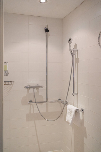 Bathroom 5, Hotel du Golfe, Corse-du-Sud