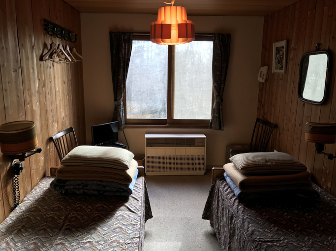 Bedroom 2, New togakushi schiheil, Nagano
