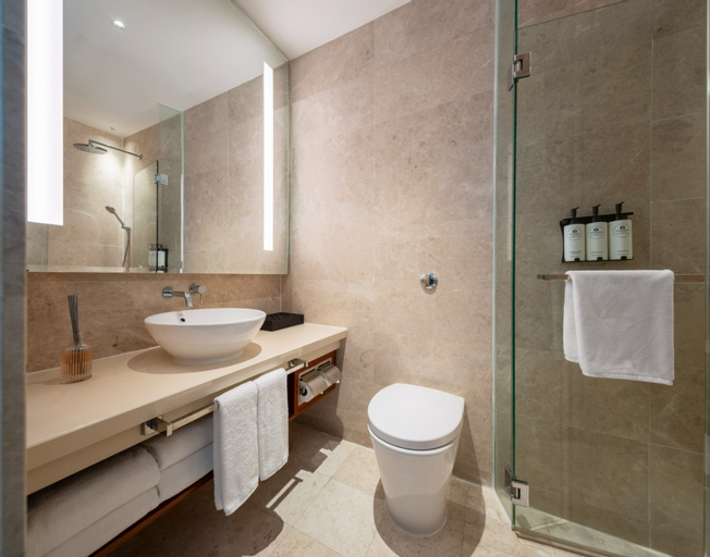 Bathroom 8