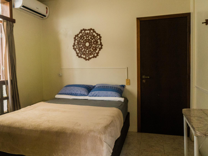 Others 2, Sunhouse Hostel, Florianopolis