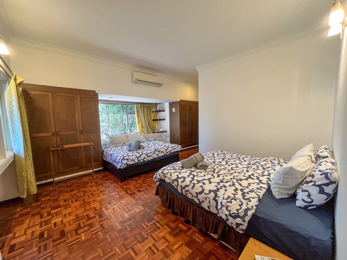 Bedroom 30