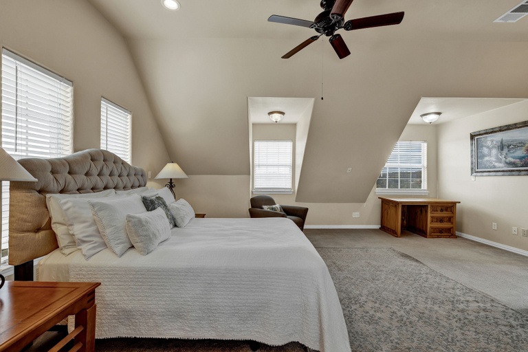 Bedroom 3, The Elizabeth Haus Upper Suite, Kendall