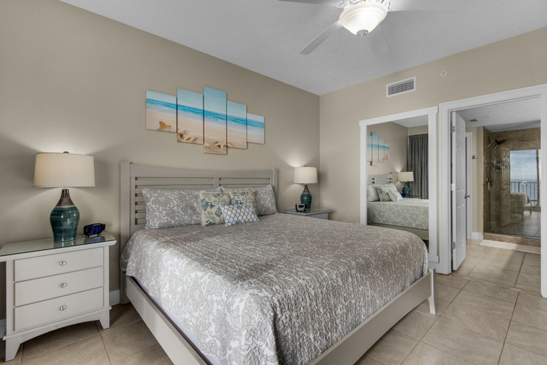 Bedroom 3, Treasure Island 0805, Bay