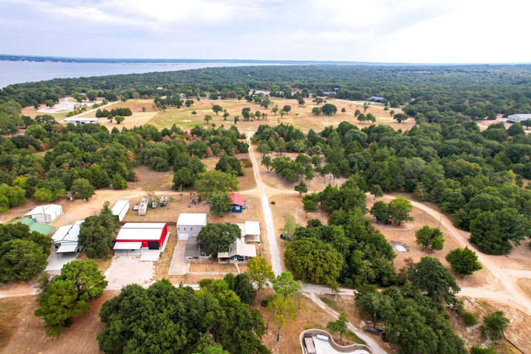 Kingston Cabin Rental Walk to Lake Texoma Beaches, Marshall