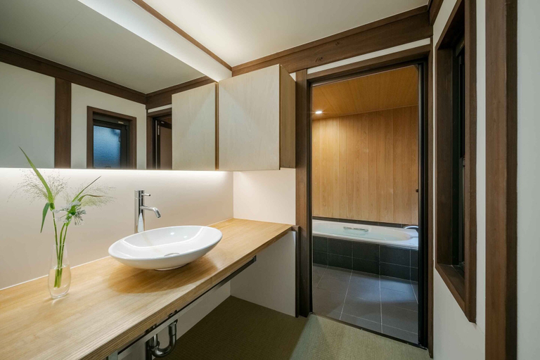 Bathroom 4, Hatoba-An Machiya Residence Inn, Kyoto