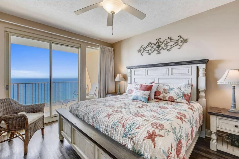 Bedroom 3, Treasure Island 2103, Bay