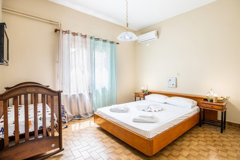 Bedroom 2, Ortansia House Near the Sea, Crete