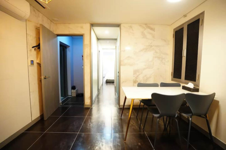 Others 4, sinchon Y hotel, Mapo