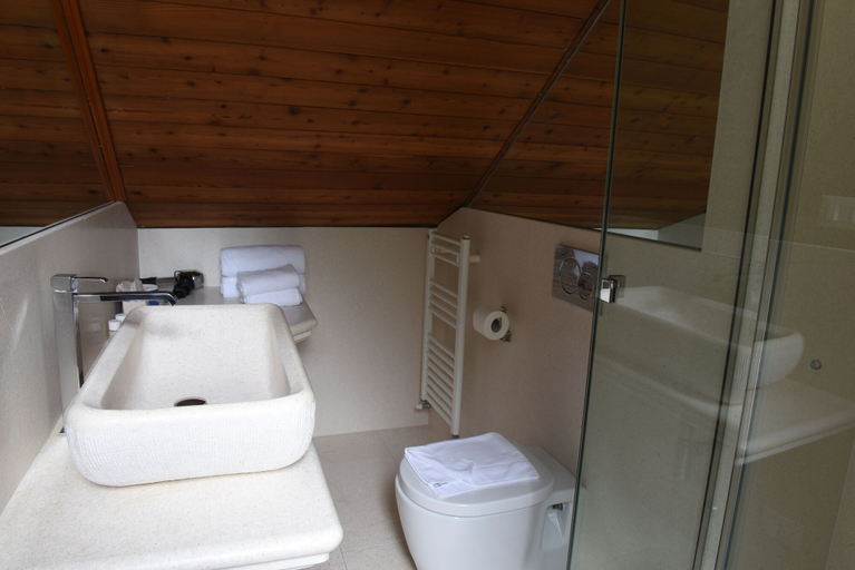 Bathroom 4, Massimago Wine Relais, Verona