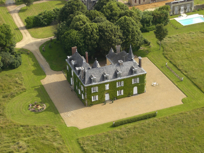 Château des Lutz, Mayenne