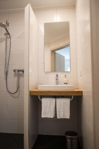 Bathroom 3, Hotel Haus am Berg, Eifelkreis Bitburg-Prüm