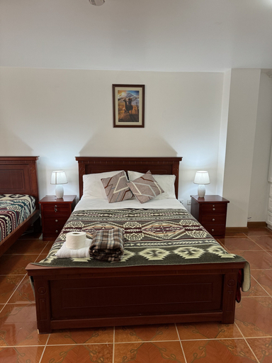 Bedroom 4, Kimsa Wasi, Otavalo