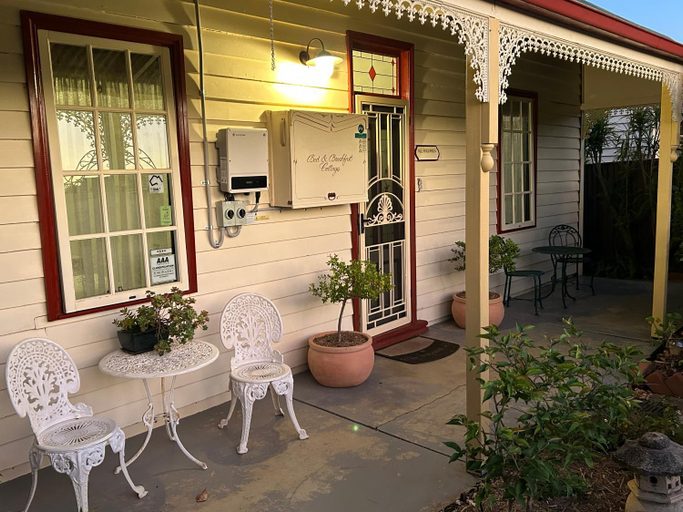 Others 4, Foundry Cottages, Indigo - Pt B