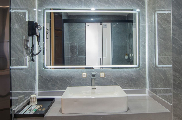 Bathroom 3, Kelley Hotel, Wuzhou