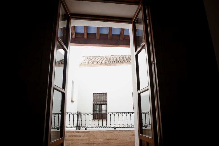 Exterior & Views 2, Hostel Café FRENTEABASTOS, Sevilla