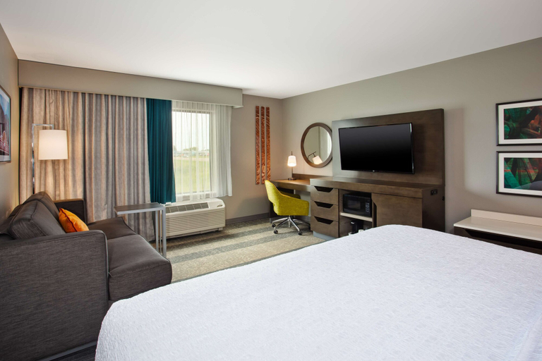 Bedroom 3, Hampton Inn Union City, Obion