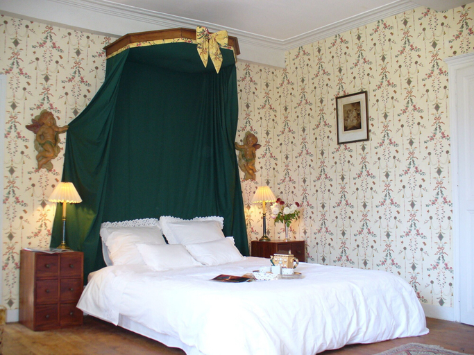 Bedroom 3, Château des Lutz, Mayenne