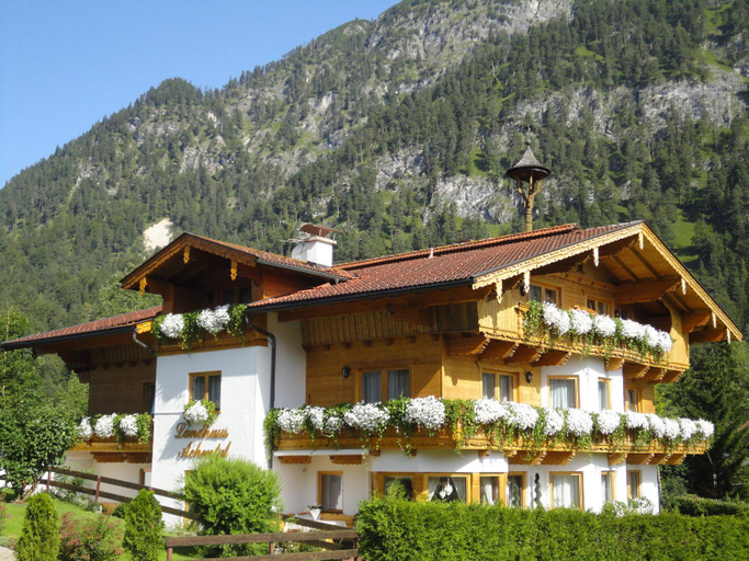 Others 5, Landhaus Achental, Schwaz