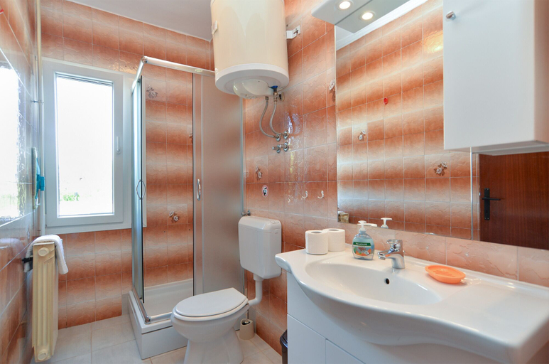Bathroom 3, Apartment Milka 442, Fažana